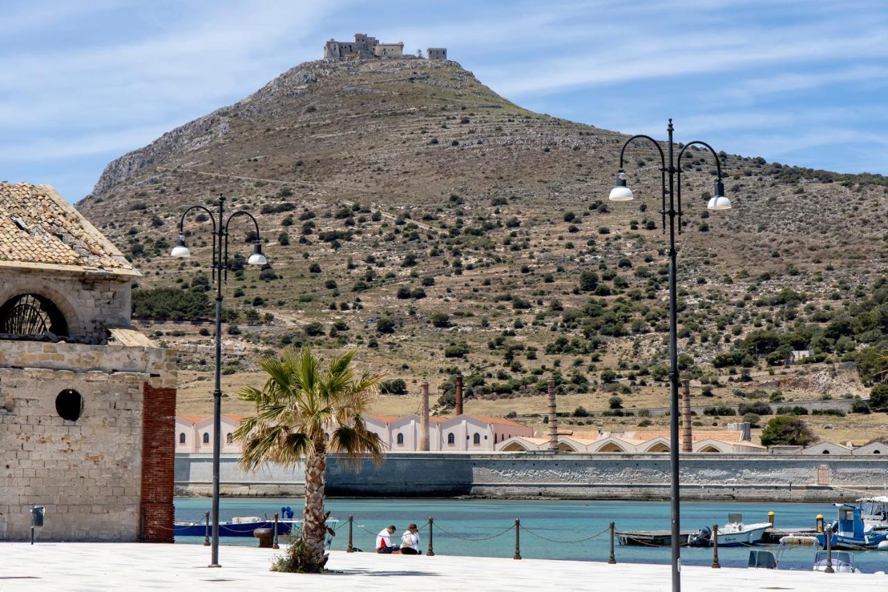 Dimora La Torre Room Ilha de Ilha de Favignana Exterior foto